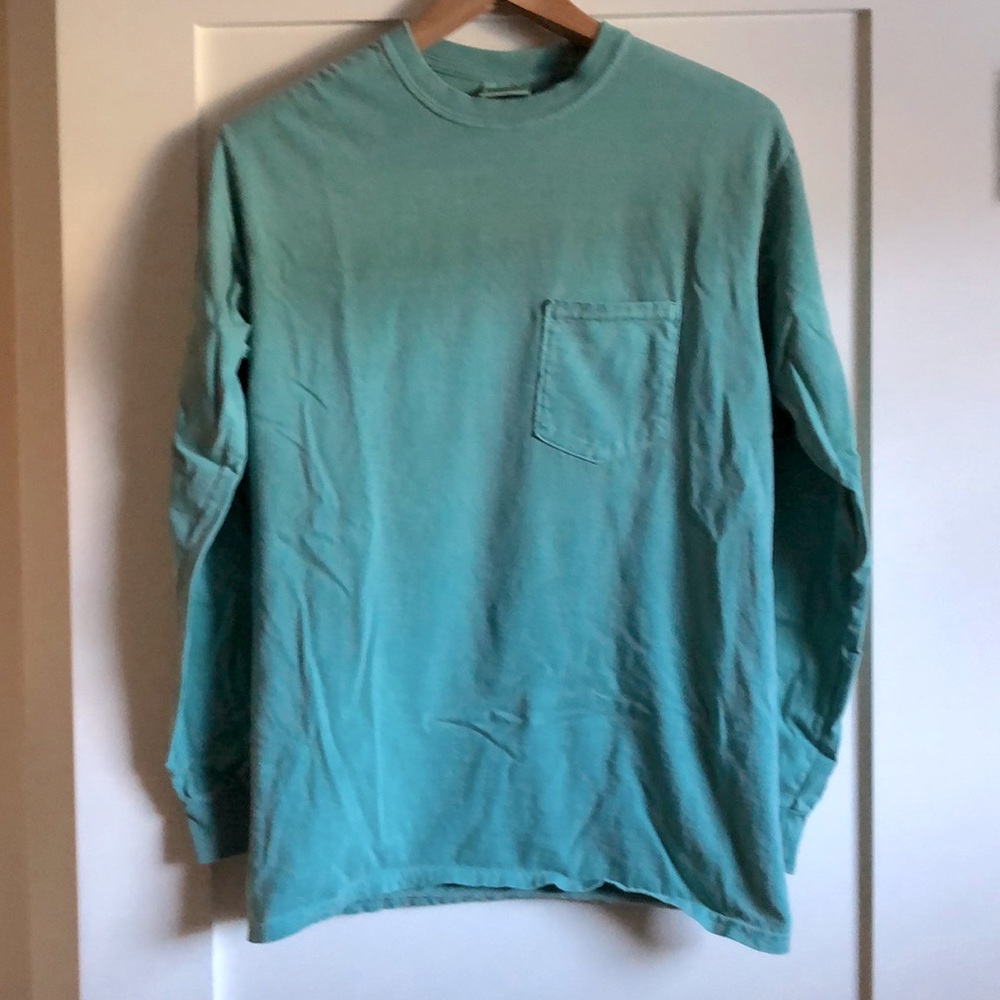 Comfort colors Long sleeve t-shirt w/pocktAquaNWOT